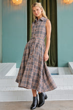 Load image into Gallery viewer, Plaid Sleeveless Dress

