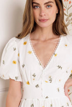 Load image into Gallery viewer, Daisy Embroidered Dress
