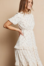 Load image into Gallery viewer, Liesel Floral Dress
