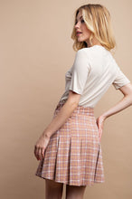 Load image into Gallery viewer, Pleated Plaid Skirt
