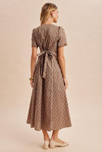 Load image into Gallery viewer, Tie Back Button Down Dress
